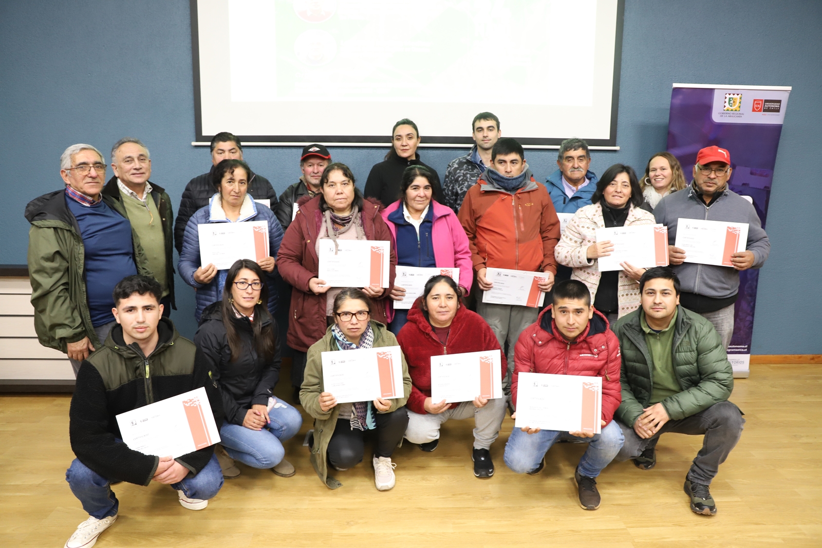 PROGRAMA DEL GOBIERNO REGIONAL CAPACITÓ A 70 PEQUEÑOS AGRICULTORES DE LA COSTA ARAUCANÍA